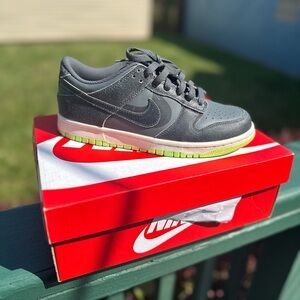 Nike Dunk Low SE (GS)
